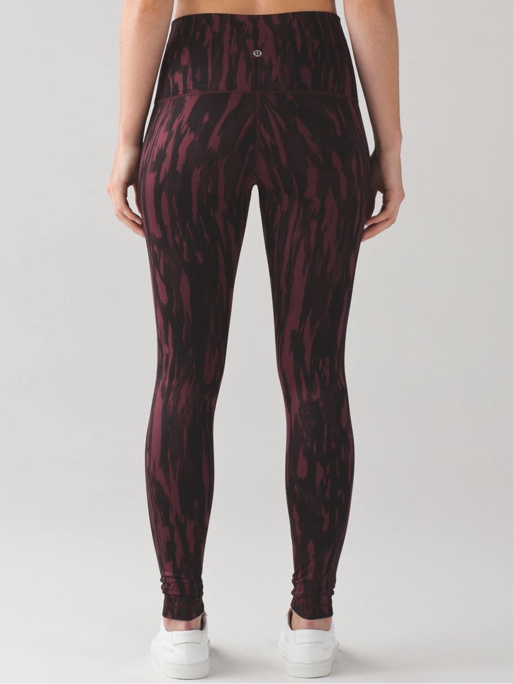 Lululemon 6 Wunder Under Pant